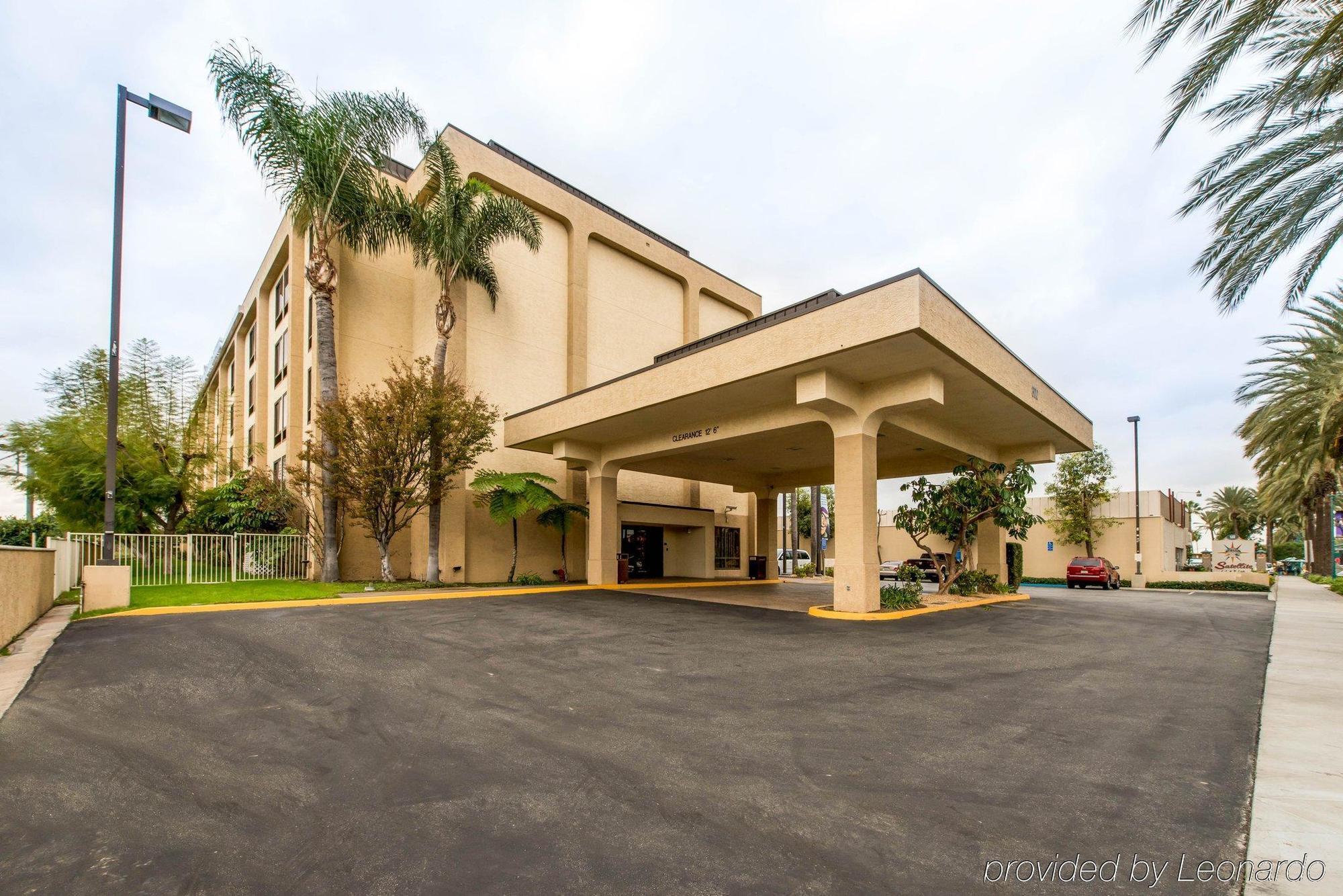 Comfort Inn Anaheim Resort Buitenkant foto