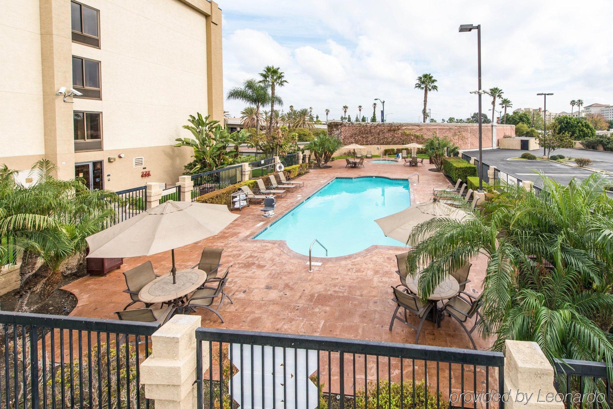 Comfort Inn Anaheim Resort Buitenkant foto